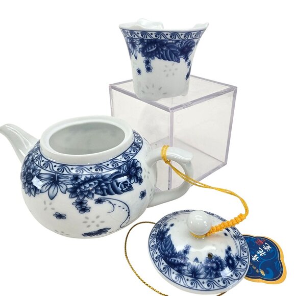 Vintage Blue & White Porcelain Teapot With Lid & Infuser Set Floral Motif JE318 - Picture 8 of 10
